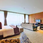 Vacha 1 Bedroom Ocean Suite View Zn223